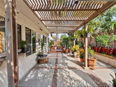 14272 Saarinen Court, Irvine, CA