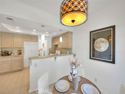 4  Carson  , Irvine, CA