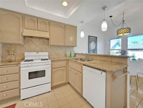 4  Carson  , Irvine, CA