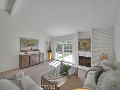 4  Carson  , Irvine, CA