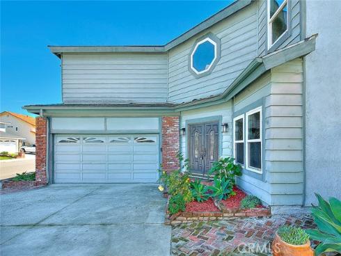 4  Carson  , Irvine, CA