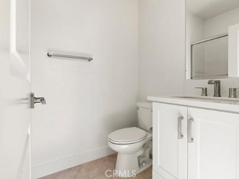 144  sash  , Irvine, CA