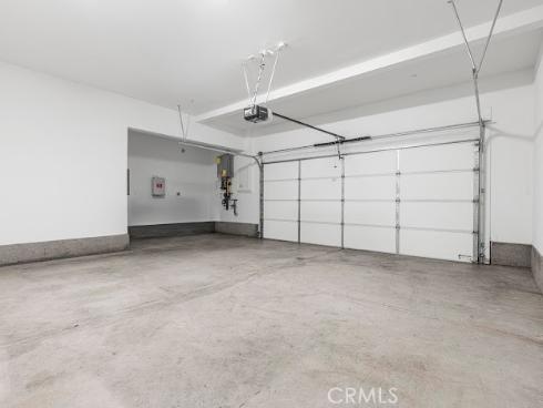 144  sash  , Irvine, CA