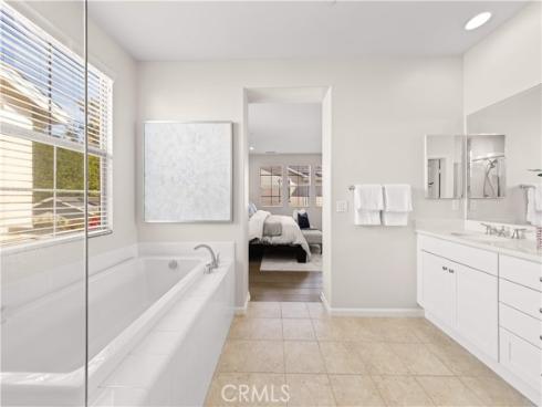 109  Bumblebee  , Irvine, CA