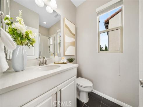 102  Yellow Pine  , Irvine, CA