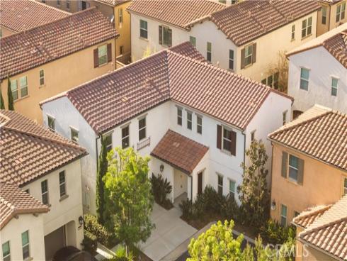 102  Yellow Pine  , Irvine, CA