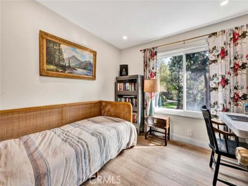 429  Deerfield  , Irvine, CA