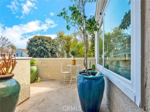 429  Deerfield  , Irvine, CA