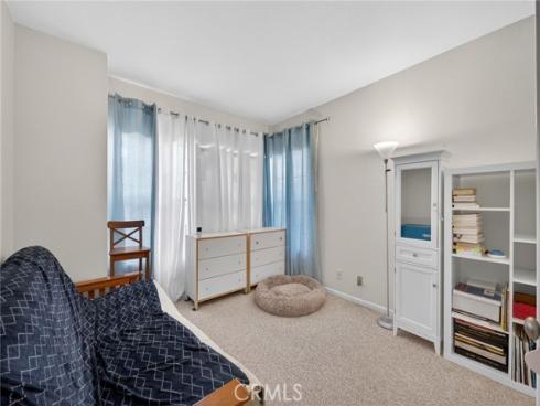 10  Pinewood  , Irvine, CA