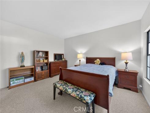 10  Pinewood  , Irvine, CA