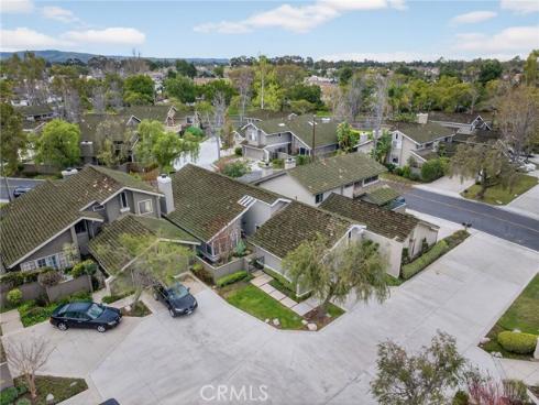 10  Pinewood  , Irvine, CA