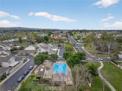 10  Pinewood  , Irvine, CA