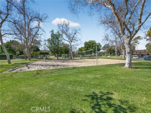 10  Pinewood  , Irvine, CA