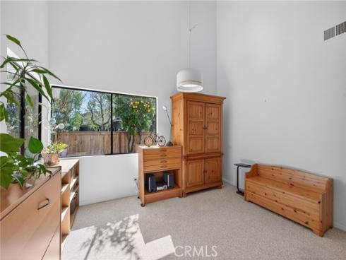 10  Pinewood  , Irvine, CA