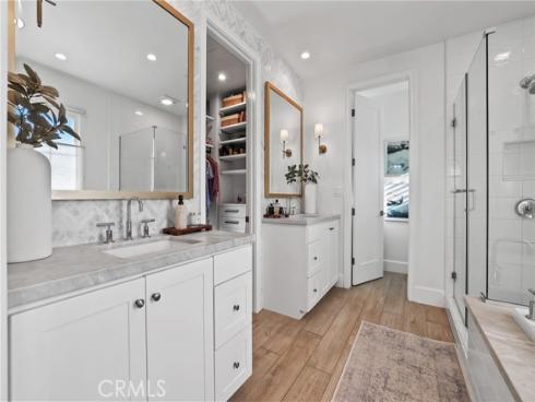 103  Vigna  , Irvine, CA