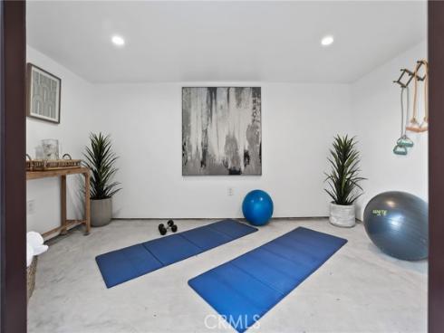 103  Vigna  , Irvine, CA