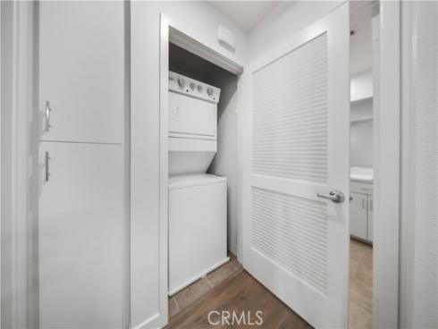 2412  Nolita  , Irvine, CA