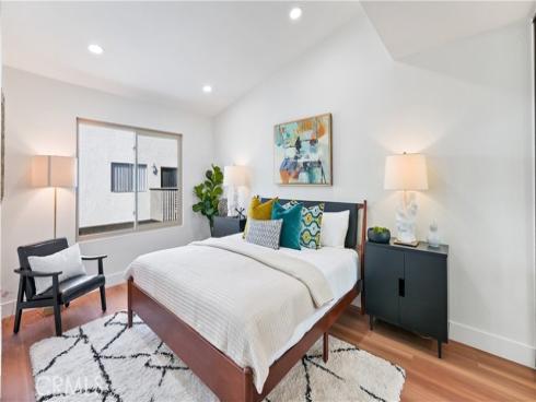 8  Evening Breeze  , Irvine, CA