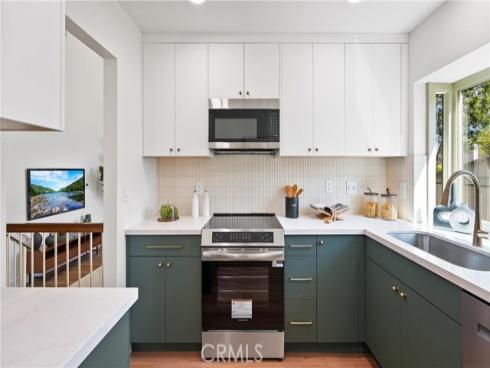 8  Evening Breeze  , Irvine, CA