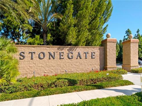 86  Mayfair  , Irvine, CA