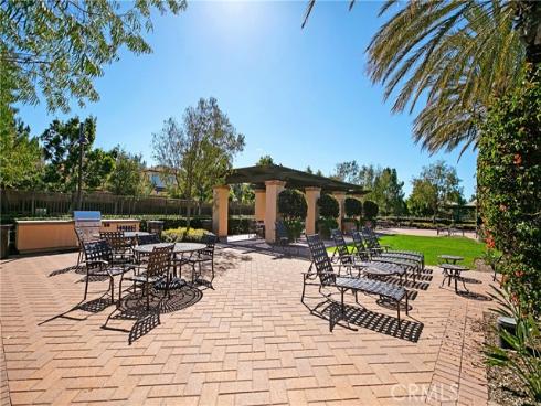 86  Mayfair  , Irvine, CA