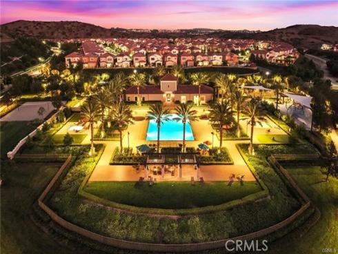 118  Sunnybank  , Irvine, CA