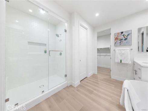 118  Sunnybank  , Irvine, CA