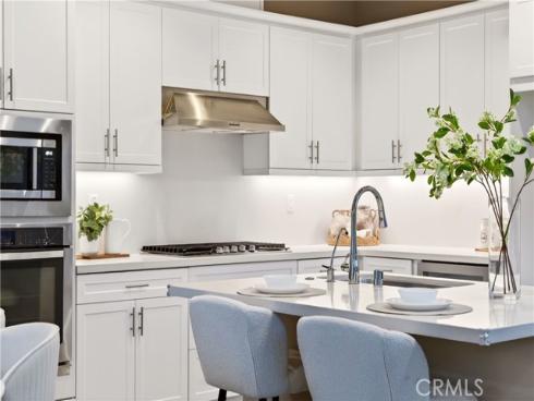 715  Beacon  , Irvine, CA