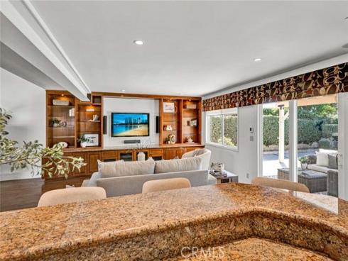 25  Bennington  , Irvine, CA