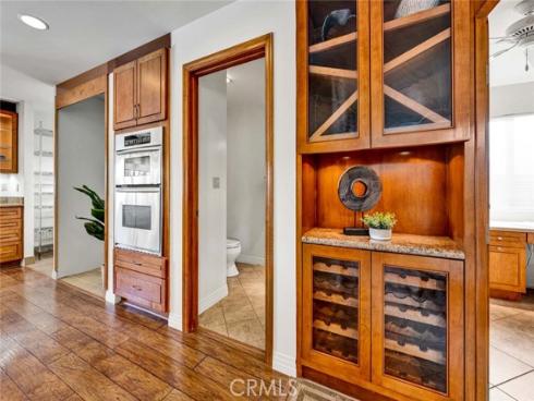 25  Bennington  , Irvine, CA