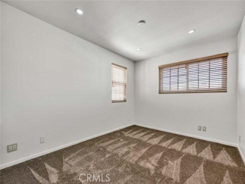 25  Bennington  , Irvine, CA