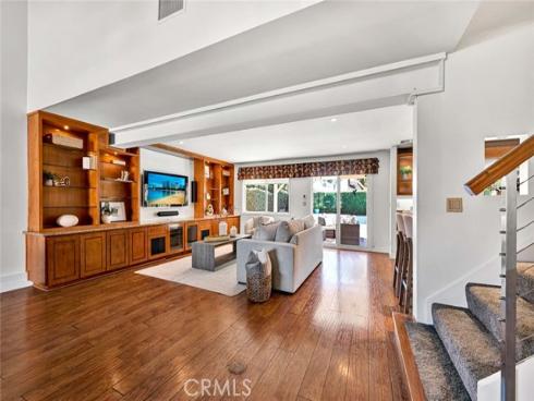 25  Bennington  , Irvine, CA