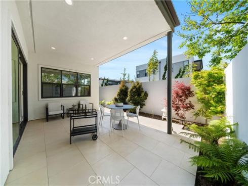 271  Merit  , Irvine, CA