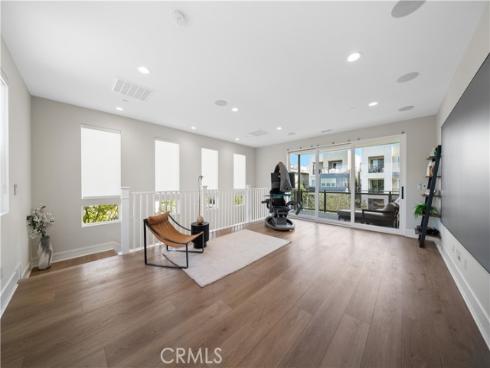 271  Merit  , Irvine, CA