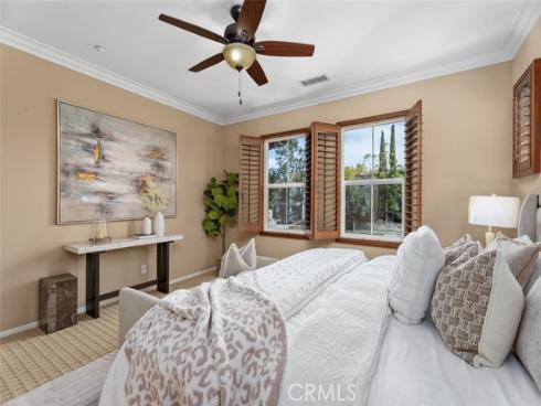 195  Lockford  , Irvine, CA