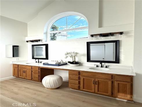 18  Decente  , Irvine, CA