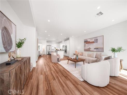 152  Schick  , Irvine, CA