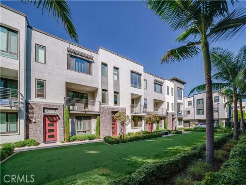 152  Schick  , Irvine, CA