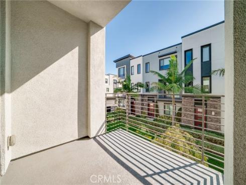 152  Schick  , Irvine, CA