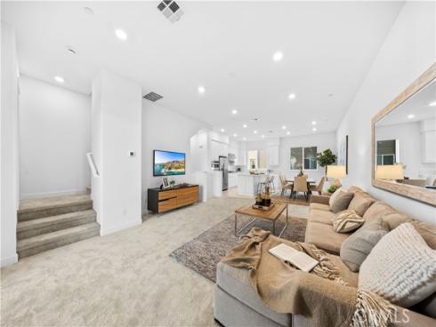 118  Abacus  1 , Irvine, CA