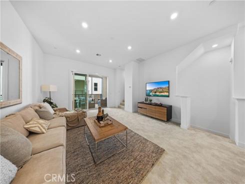 118  Abacus  1 , Irvine, CA