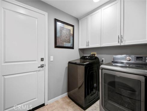 88  Capricorn  , Irvine, CA