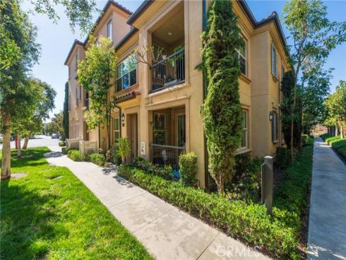 88  Capricorn  , Irvine, CA