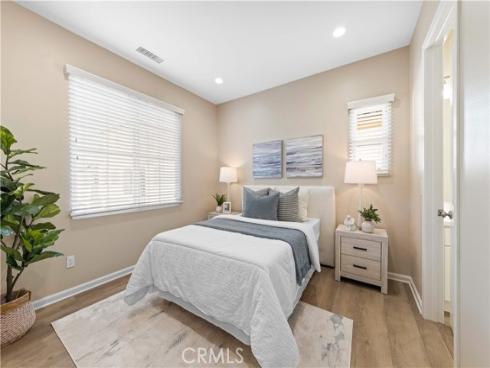 77  Painted Trellis  , Irvine, CA