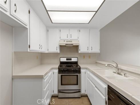 262  Lemon Grove  , Irvine, CA