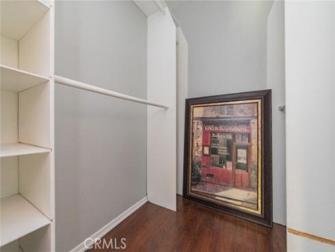 83 Huntington 278 , Irvine, CA