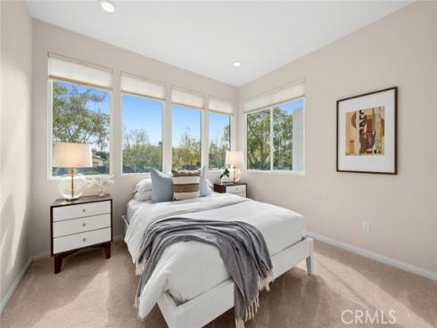 101  Newington  , Irvine, CA