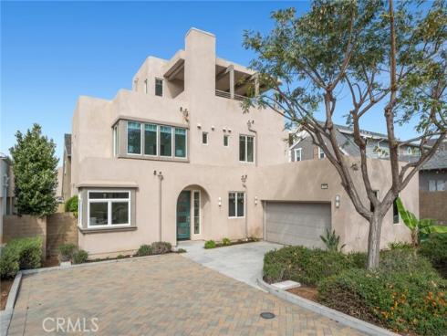 101  Newington  , Irvine, CA