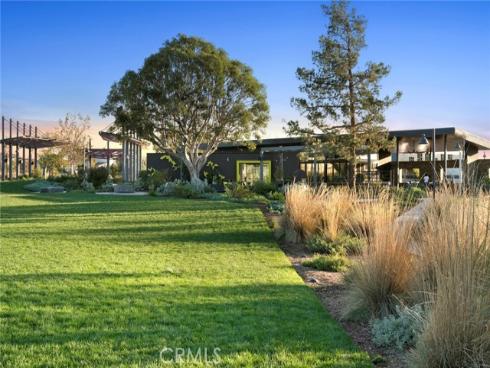 101  Newington  , Irvine, CA