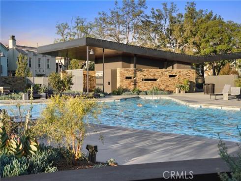 101  Newington  , Irvine, CA